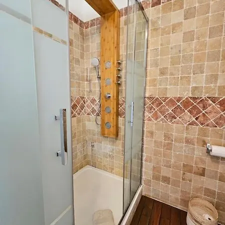 Bel Avec Piscine Cap Corse- Sisco