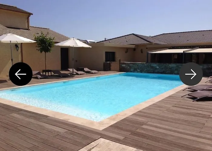 Bel Avec Piscine Cap Corse- Sisco Appartement *