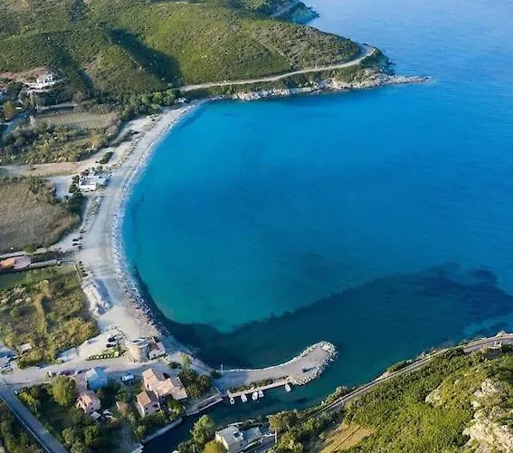 Bel Avec Piscine Cap Corse- Sisco Marine de Sisco