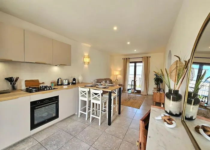 Bel Avec Piscine Cap Corse- Sisco