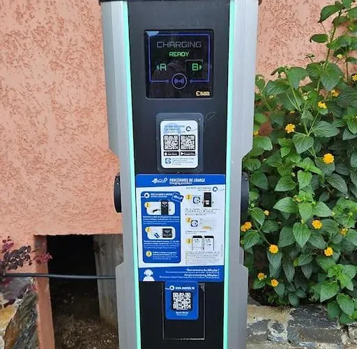 Bel Avec Piscine Cap Corse- Sisco