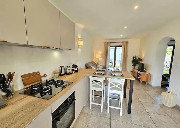 Bel Avec Piscine Cap Corse- Sisco Marine de Sisco